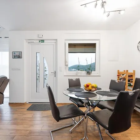 Nyaraló Beautiful In With Wifi