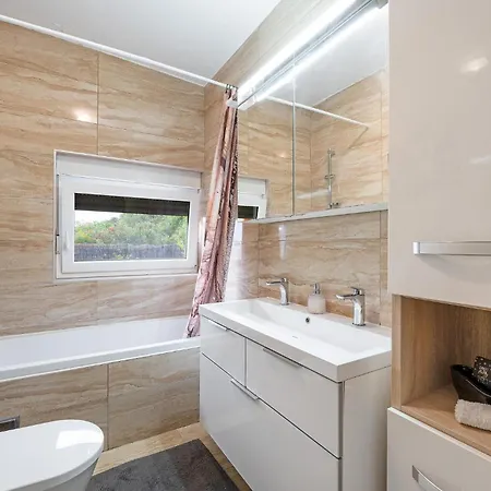 Beautiful In With Wifi