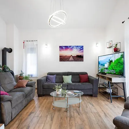 Ferienhaus Beautiful In With Wifi Bilice