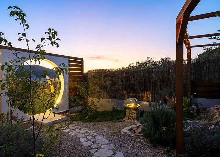 Beautiful In With Wifi Holiday home Bilice